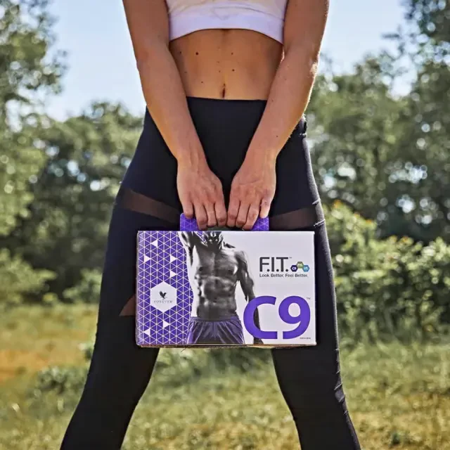 Безпечне схуднення і детокс з Програмою C9: як відновити баланс тіла за 9 днів